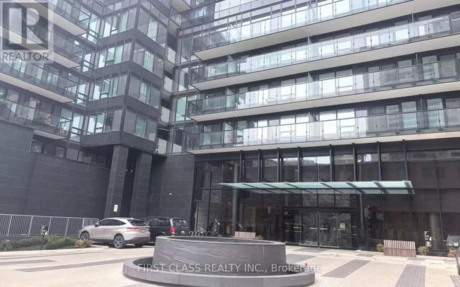 Building Photo - 117 Broadway Ave