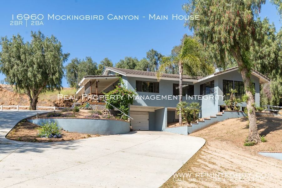 Primary Photo - 16960 Mockingbird Canyon Rd