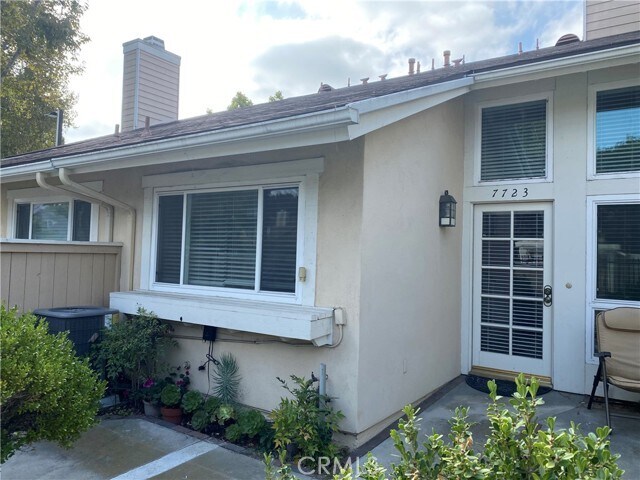 Foto del edificio - 7723 Meadowbrook Way