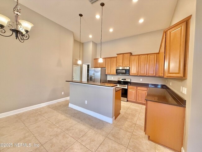 Building Photo - 932 Gallier Pl