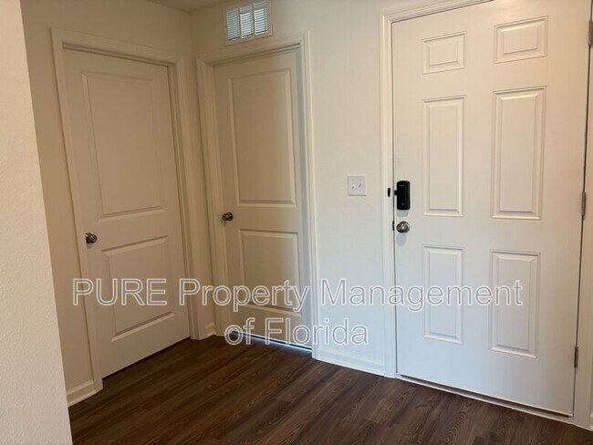 Foto del edificio - 2383 NW 22nd Ct