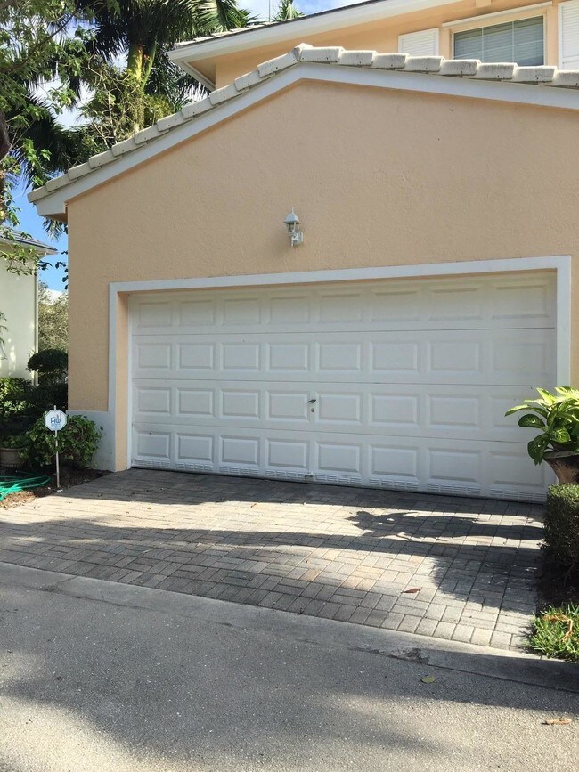 Foto del edificio - 1571 W Frederick Small Road