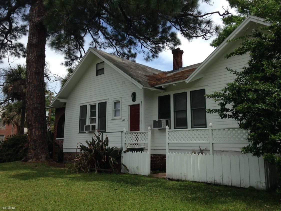 Primary Photo - 1071 Willow Branch Ave