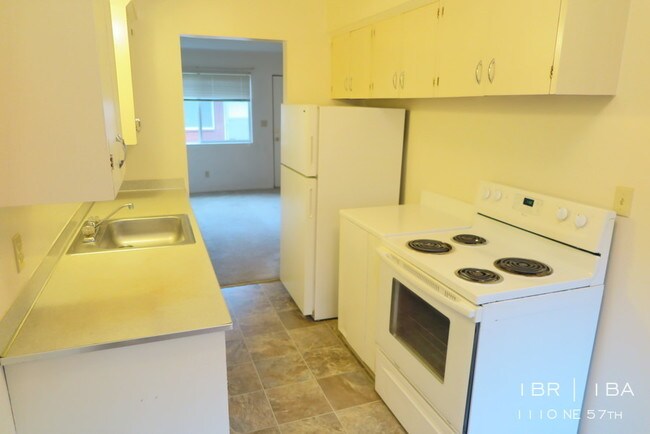 Foto del edificio - 1110 NE 57th Ave