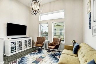 Building Photo - 4906 Paradigm Ln