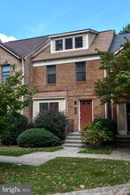 Building Photo - 5175 King Charles Way
