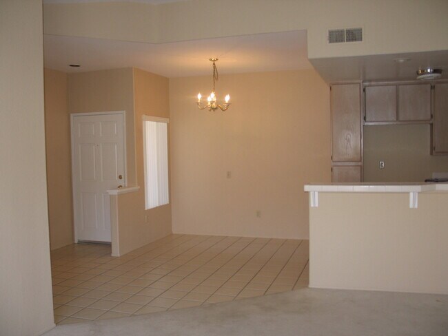 Foto del edificio - *** $500 Move In Special-***Great Oceansid...