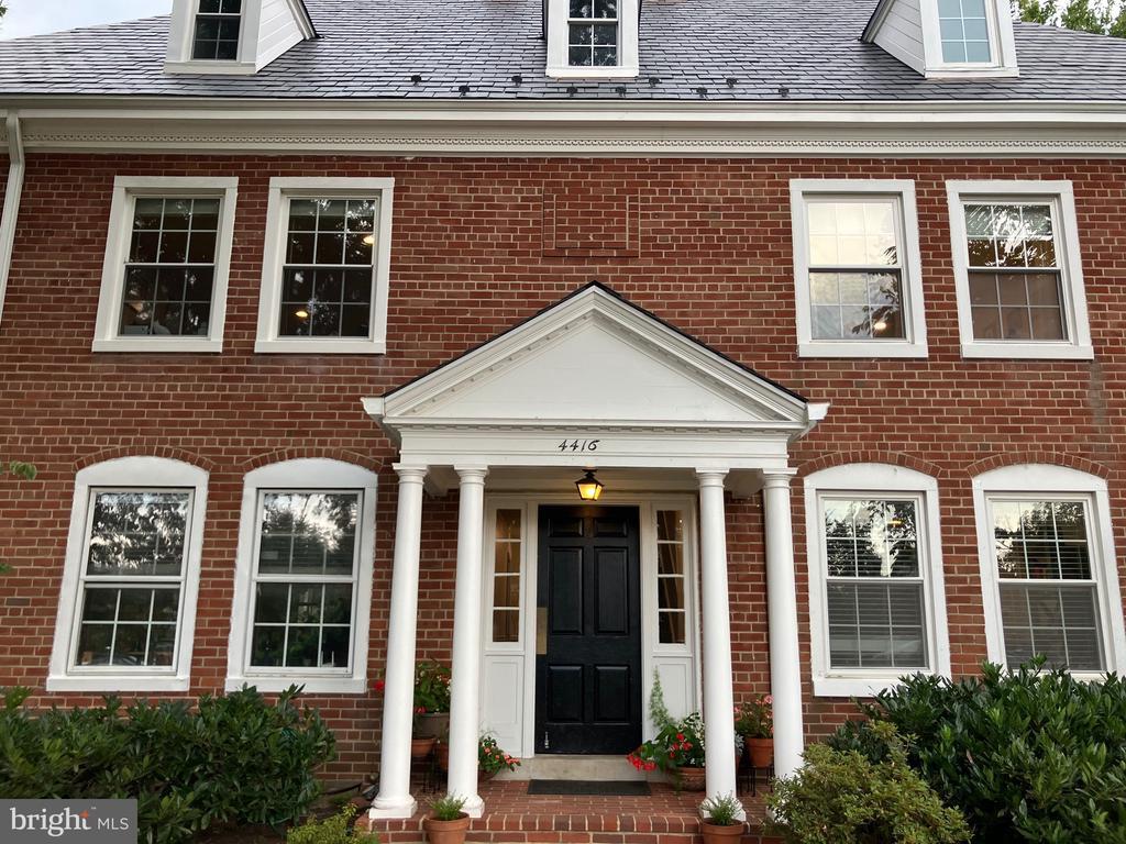 Foto principal - 4416 34th St S