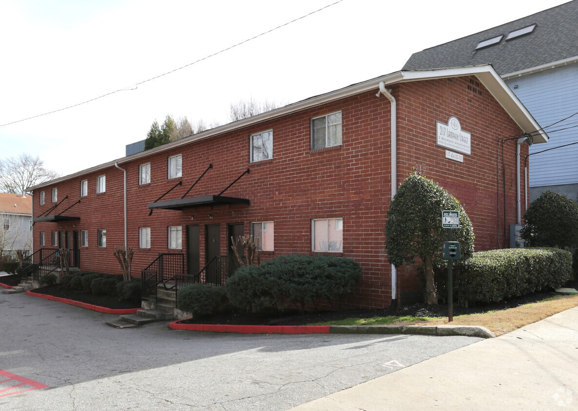 Foto del edificio - 217-235 Lampkin St