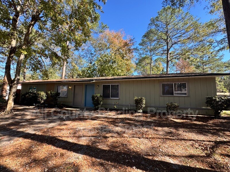 Foto principal - 2114 NW 55th Blvd