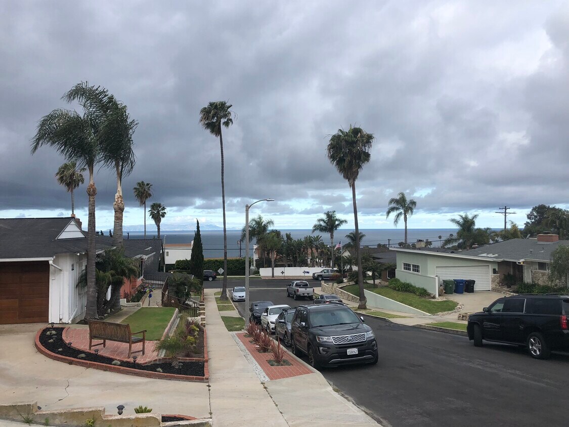 View - 3426 Gurnard Ave