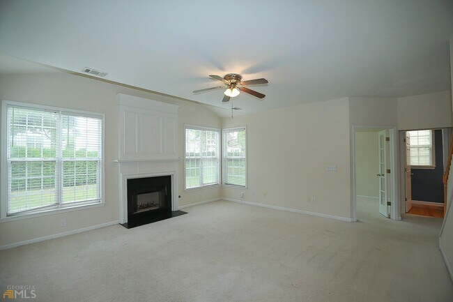 Building Photo - 8490 Friarbridge Dr