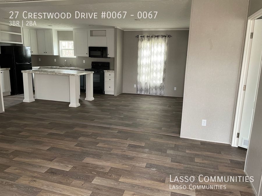 Building Photo - 27 Crestwood Dr
