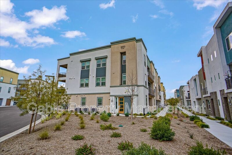 26955 W Prospector Rd Unit 202, Valencia, CA 91355 Condo for Rent in