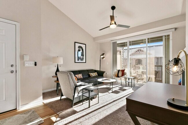 Building Photo - 2133 Krisron Rd