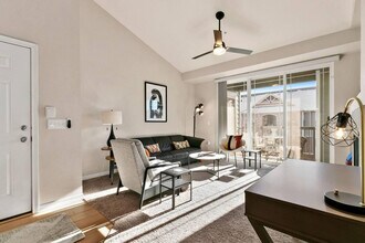 Building Photo - 2133 Krisron Rd