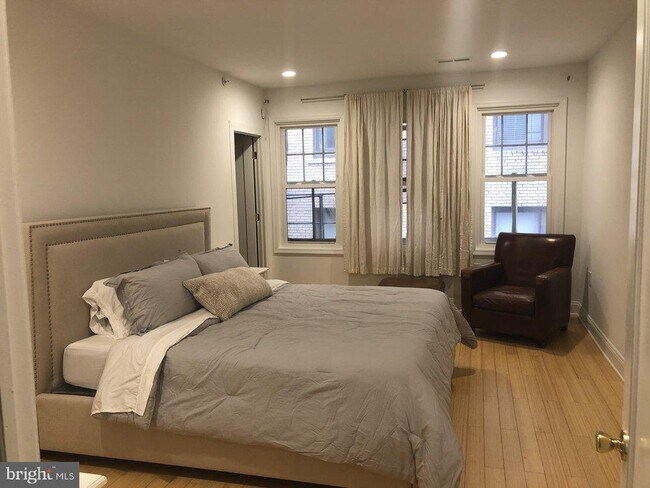 Foto del edificio - 1606 Chestnut St