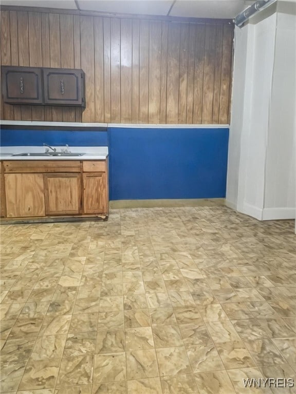 Foto del edificio - 1466 Broadway St