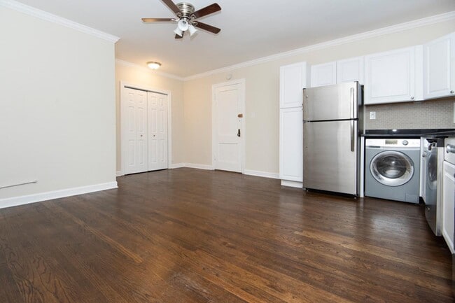 Foto del edificio - 3346 N Marshfield Ave