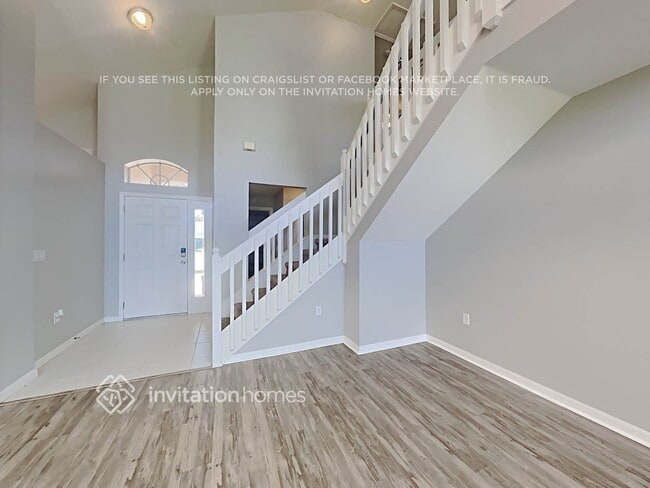 Building Photo - 3933 Hampton Hills Dr