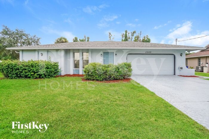 Foto principal - 17533 Oriole Rd