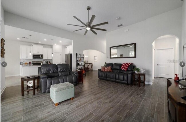 Foto del edificio - 6064 SW 89th St Rd