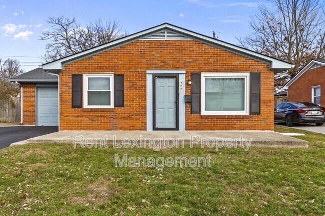 Foto del edificio - 1707 Sarasota Ct