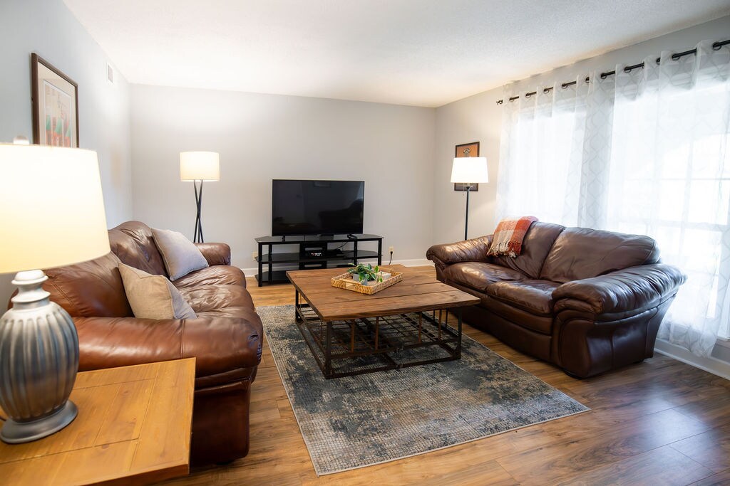 Foto principal - 210 Old Hickory Blvd