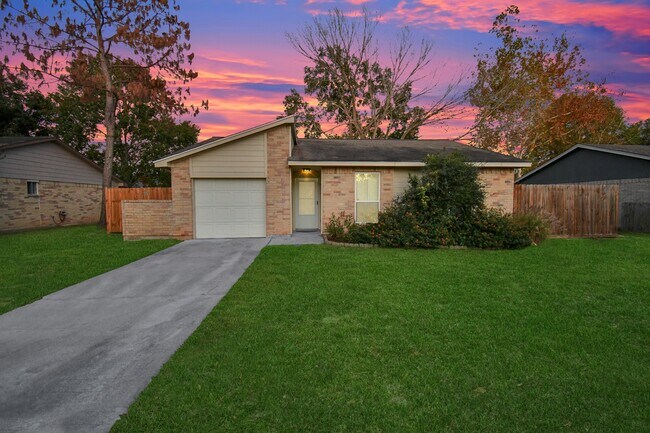 Foto del edificio - 17107 Amber Ridge Dr