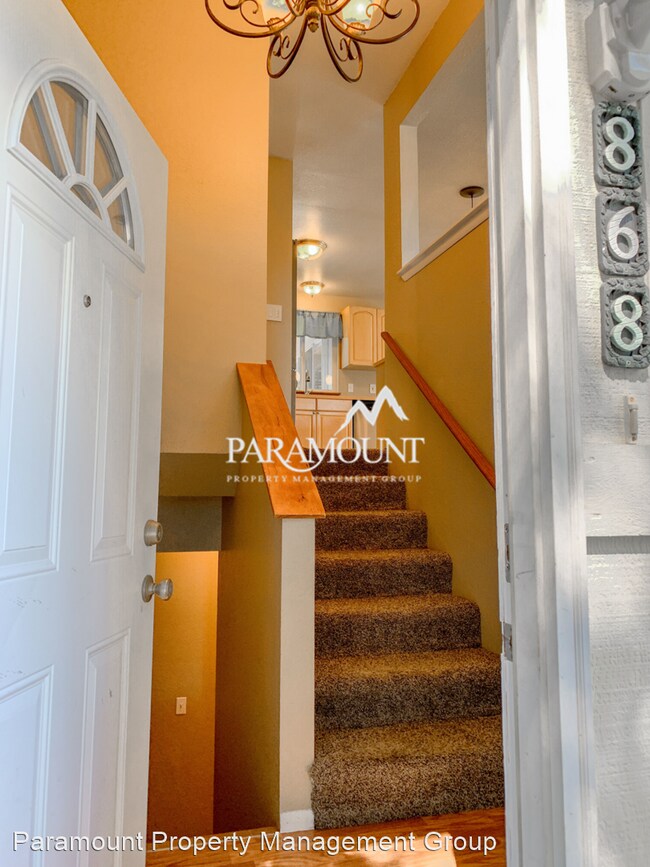 Foto del edificio - 3 br, 2 bath House - 868 California Ave E