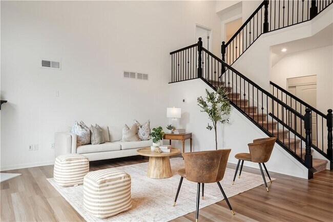 Foto del edificio - 8150 Scenic Ridge Wy