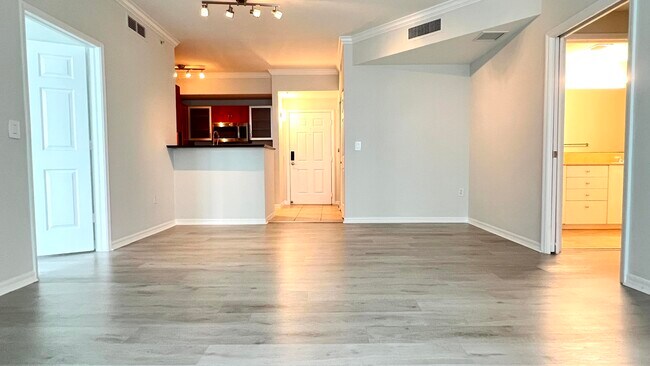 Foto del edificio - 806 E Windward Way