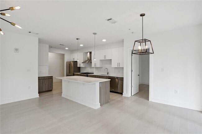 Foto del edificio - 775 Juniper St NE