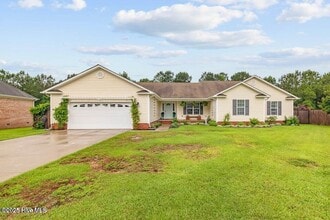 Building Photo - 912 Morganser Dr