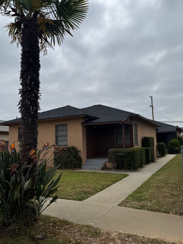 Foto principal - 9328 S 6th Ave