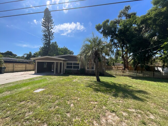 Foto del edificio - 12786 Hibiscus Rd