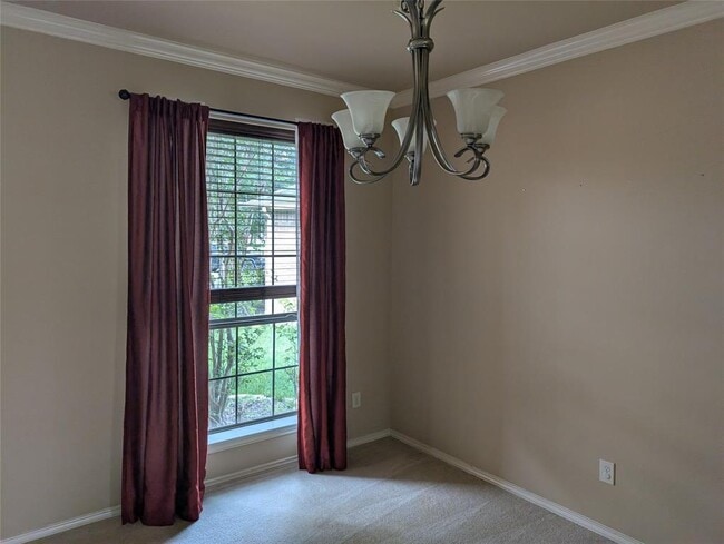 Building Photo - 2823 Everhart Terrace Dr