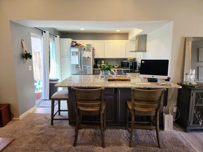 KITCHEN - 2693 S Xanadu Way