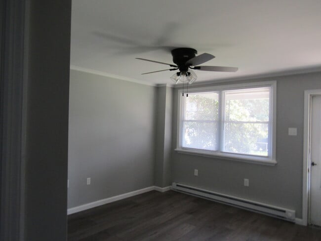 Bedroom - 152 Butler St