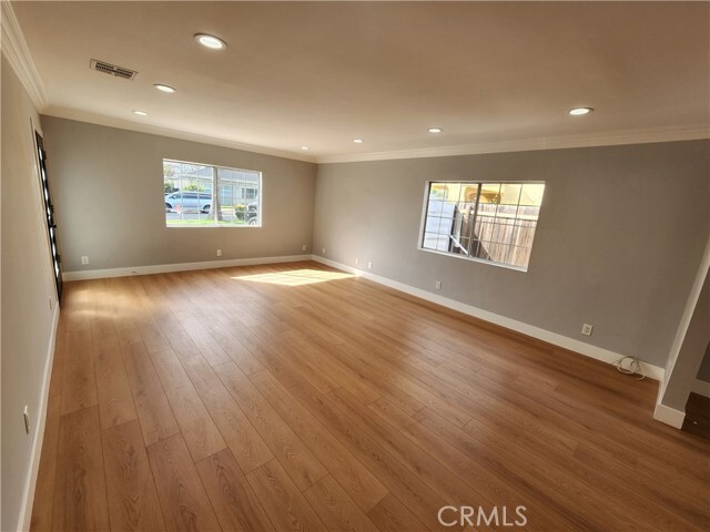 Building Photo - 14329 Emelita St