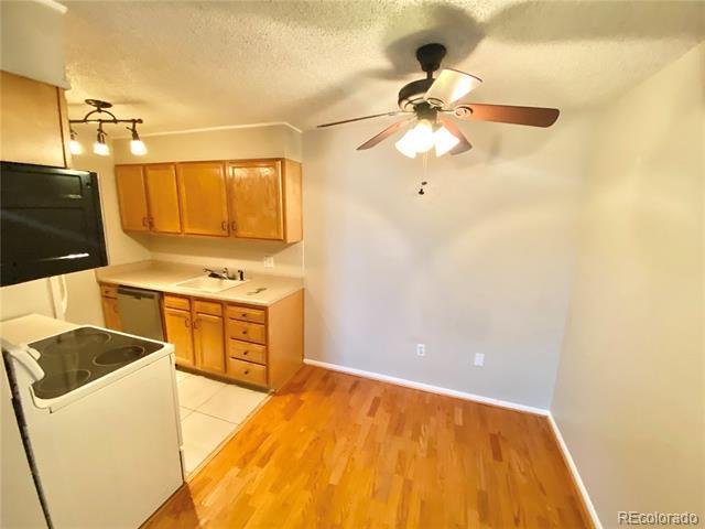 Foto del edificio - 1233 N Ogden St