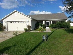 Building Photo - 5578 Willow Bend Trl