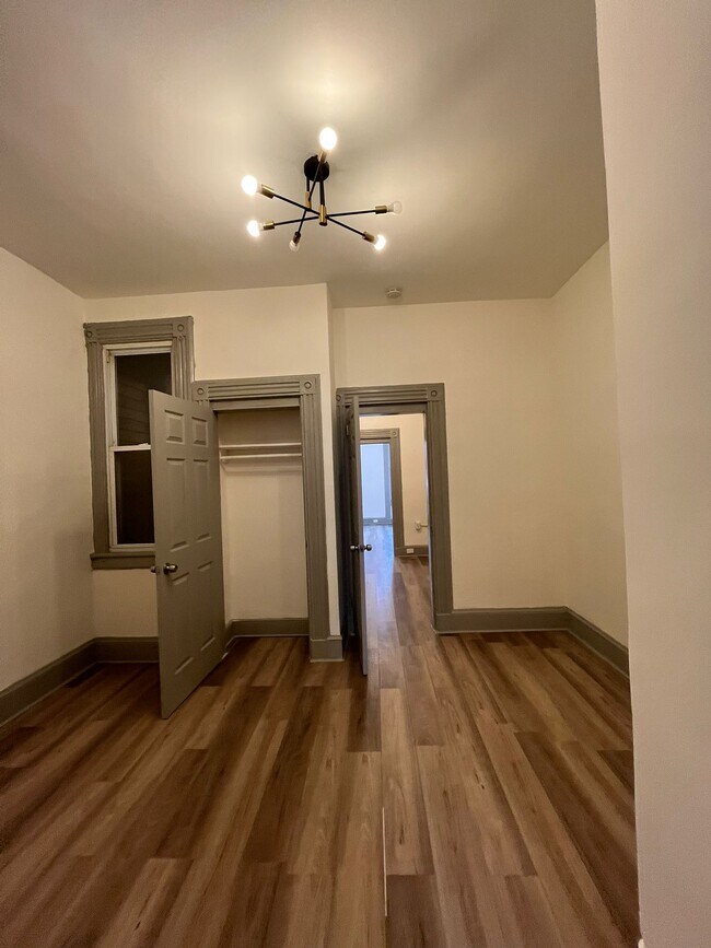 Foto del edificio - 1149 Summit Ave