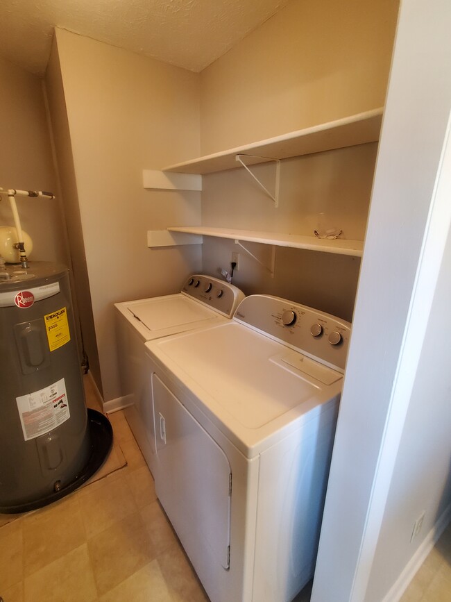 In-unit washer and dryer - 6748 Willowbrook Dr