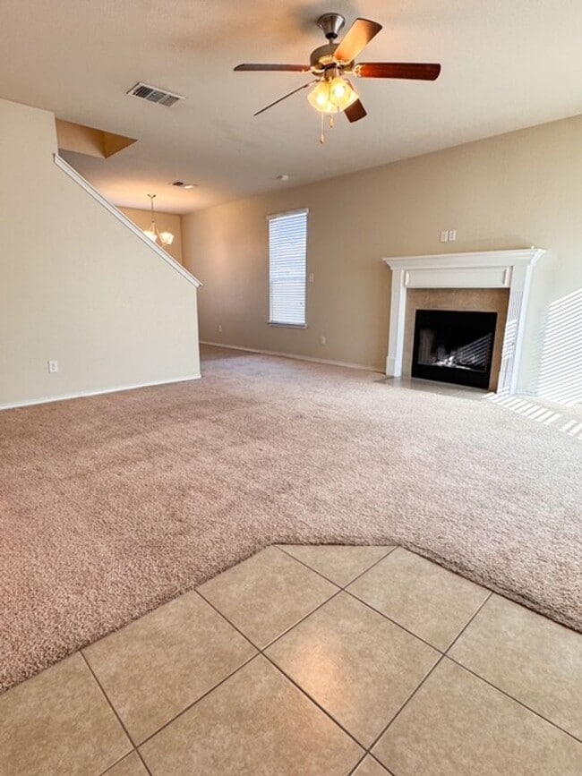 Building Photo - HUGE Single Family Home in Copperas Cove!