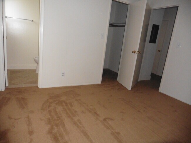 Foto del edificio - 429 S 9th St