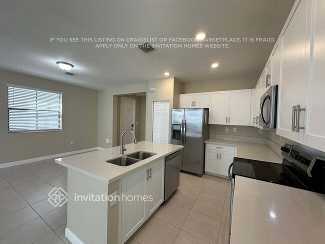 Foto del edificio - 3424 W 110th St