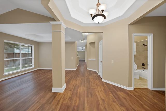 Building Photo - 5708 McKinley Ln