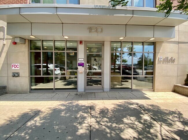Foto del edificio - 150 Dorchester Ave