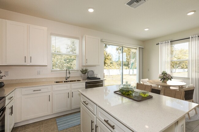 Building Photo - 1432 Tristar Dr